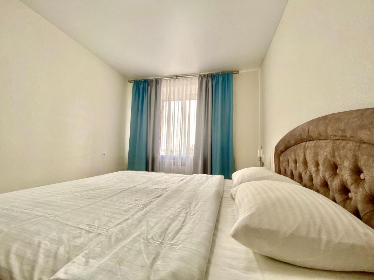 Apartpoltava: Fresh Two-Room Apartment in New Building near Independence Square Exterior photo